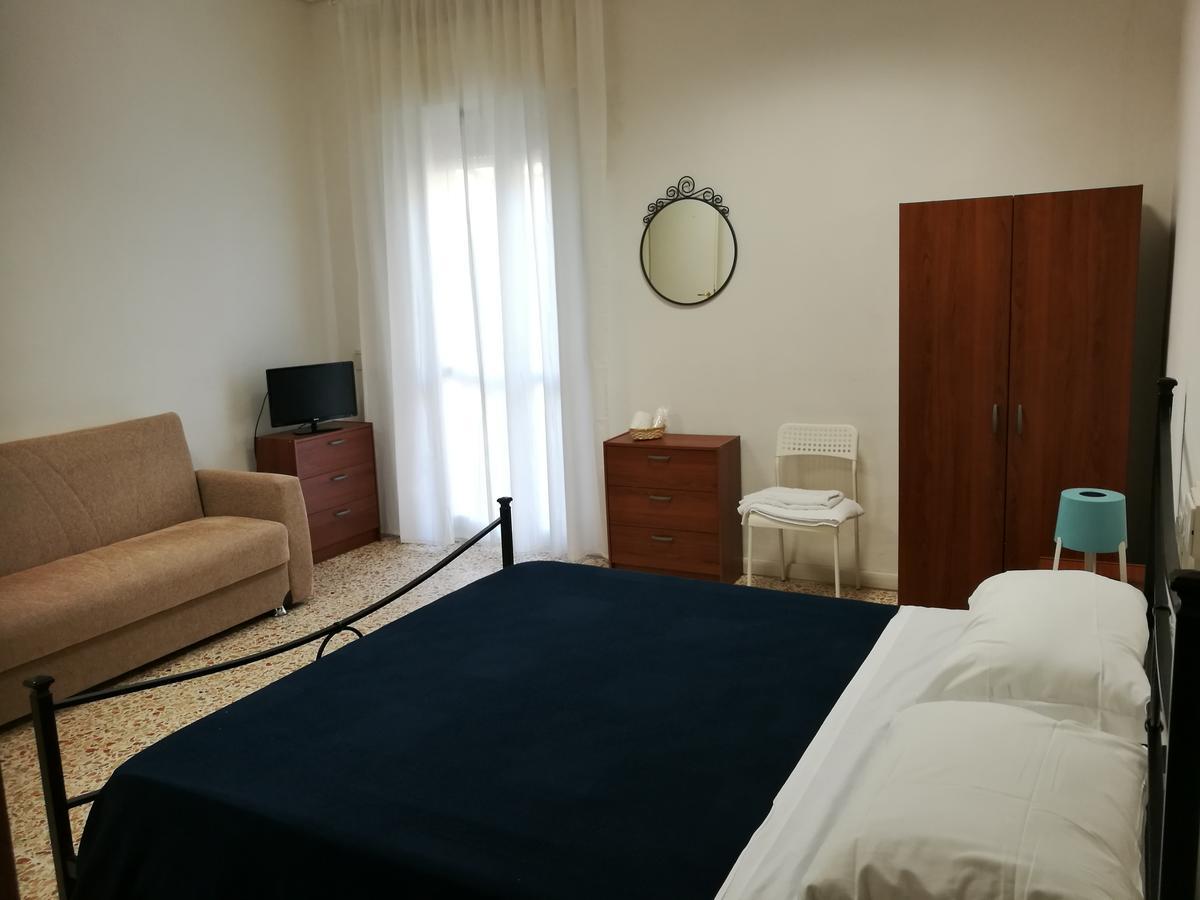 Frühstückspension Leda Livorno